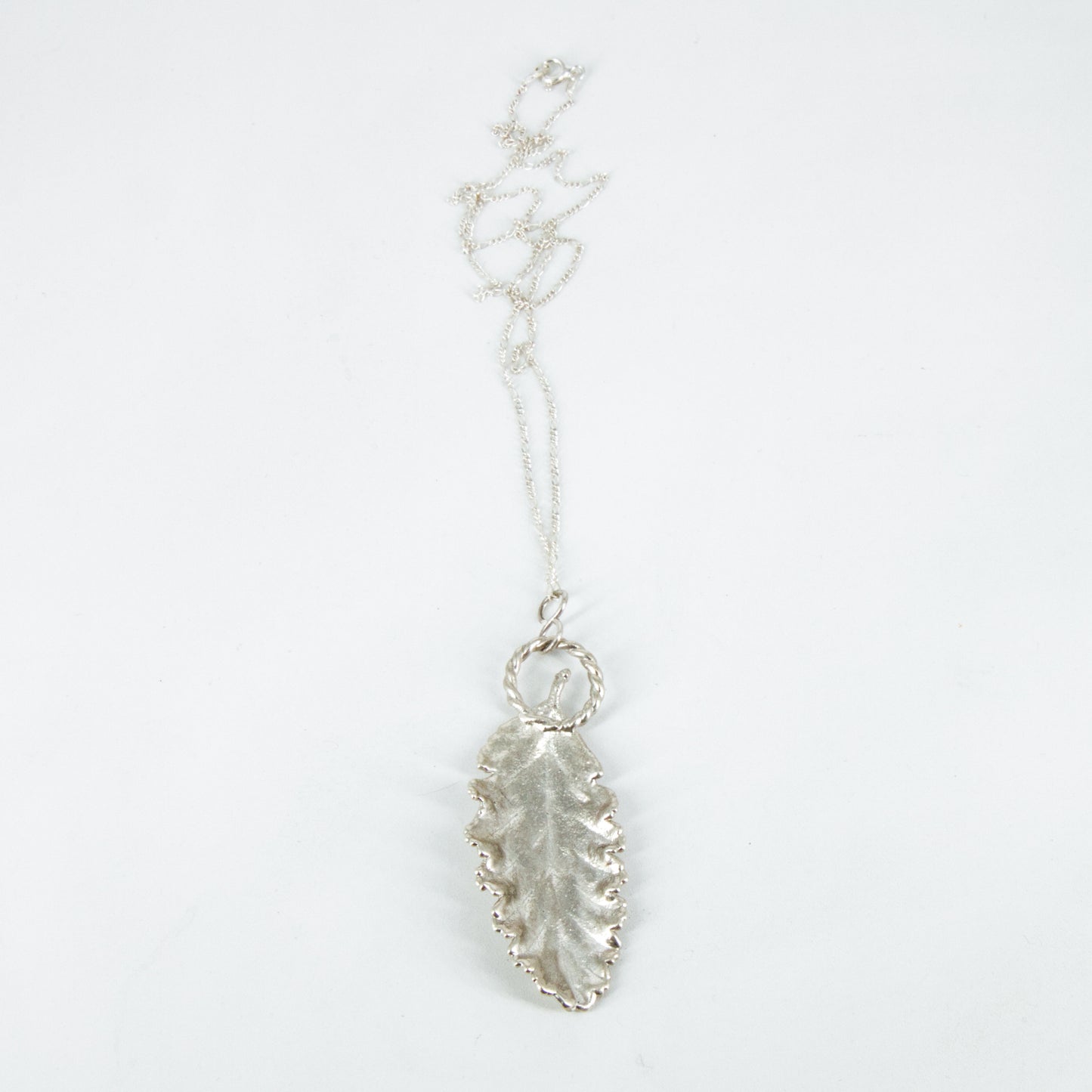 Colgante hoja de hualle
