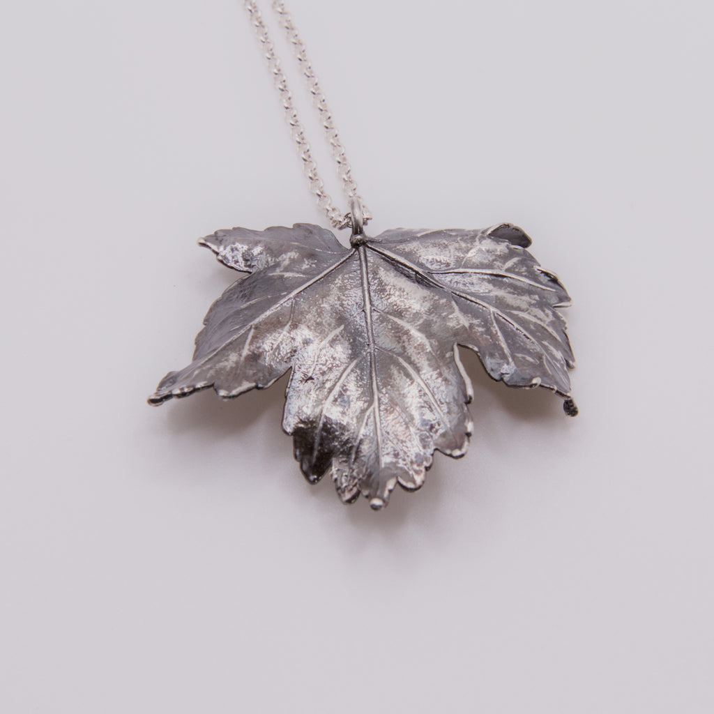 Colgante arce plata envejecida
