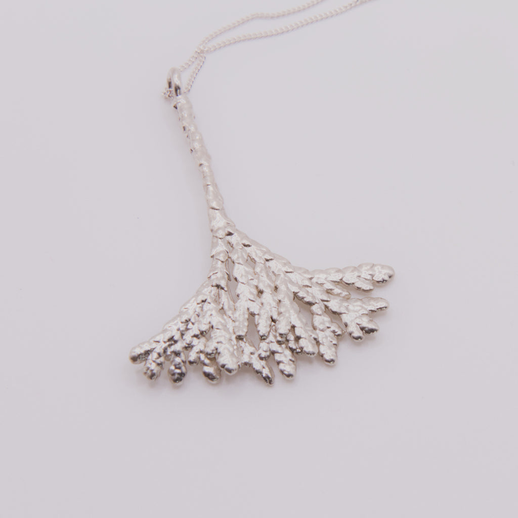 Colgante tuya plata