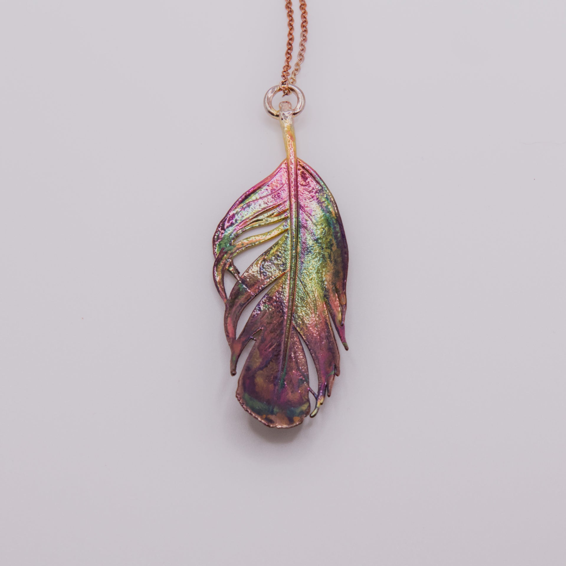 Colgante pluma gallina cobre multicolor 1