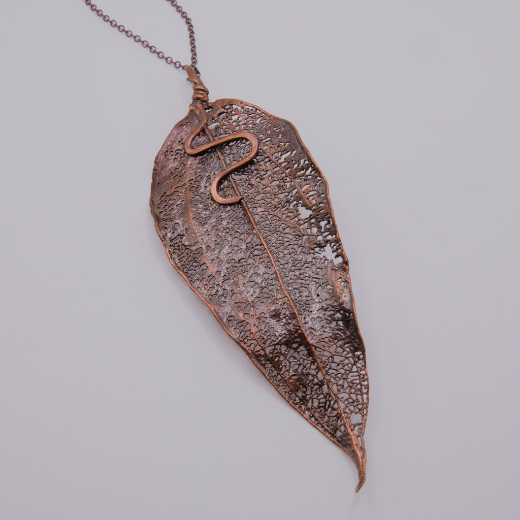 Colgante hoja copihue cobre 2