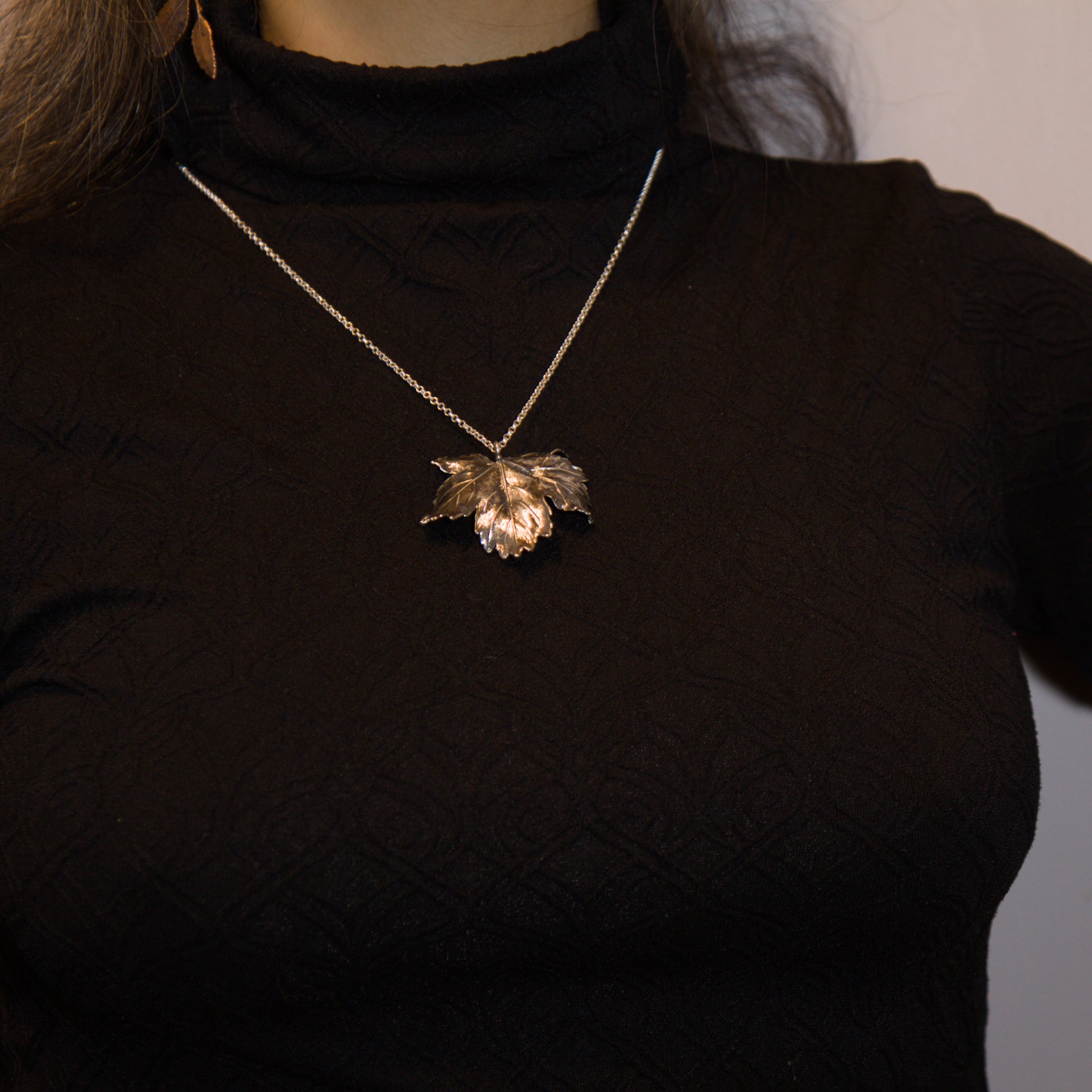 Colgante arce plata envejecida